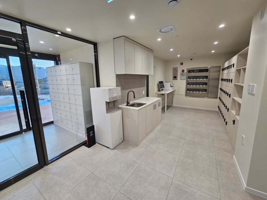 공용 락커룸 · 프린팅존